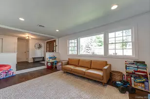 30 Harriet Ln, Huntington, NY 11743 - Photo 10
