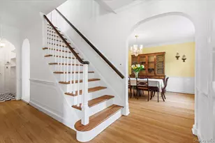 54 Strathmore Rd, Scarsdale, NY 10583 - Photo 4