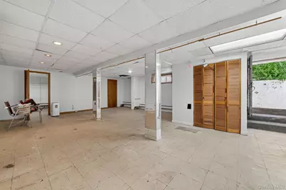 91 Douglas Avenue, Yonkers, NY 10703 - Photo 34