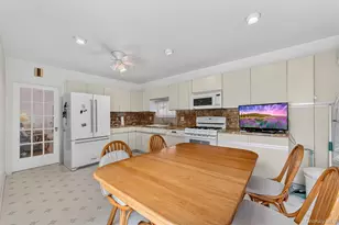 91 Douglas Ave, Yonkers, NY 10703 - Photo 6