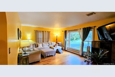 26 Reservoir Road, Highland, NY 12528 - Photo 16