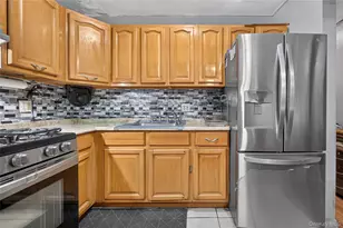 1282 E 37th St, Brooklyn, NY 11210 - Photo 6