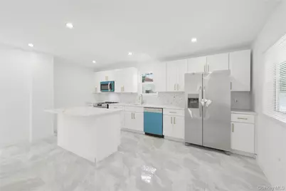 153-20 119th Road, Jamaica, NY 11434 - Photo 10