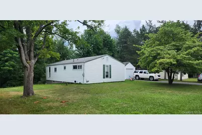 48 Gleason Boulevard, Pleasant Valley, NY 12569 - Photo 1