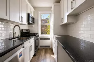 76-36 113th St, Forest Hills, NY 11375 - Photo 10