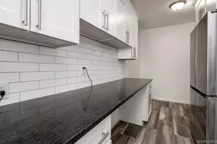 76-36 113th St, Forest Hills, NY 11375 - Photo 12