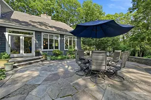 18 Nicole Ct, Manorville, NY 11949 - Photo 36
