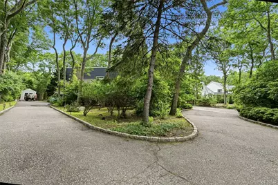 18 Nicole Court, Manorville, NY 11949 - Photo 46