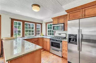 430 Montauk Hwy, East Moriches, NY 11940 - Photo 22