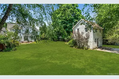 430 Montauk Highway, East Moriches, NY 11940 - Photo 46