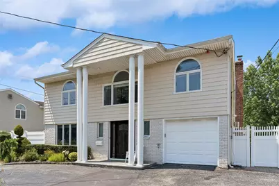 2687 Karen Street, Bellmore, NY 11710 - Photo 2