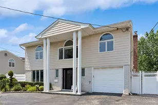 2687 Karen St, Bellmore, NY 11710 - Photo 2