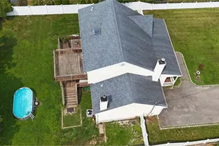 62 Lombardy Dr, Shirley, NY 11967 - Photo 4