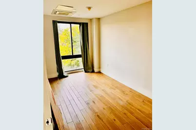 27-05 41st Avenue #5B, Long Island City, NY 11101 - Photo 8