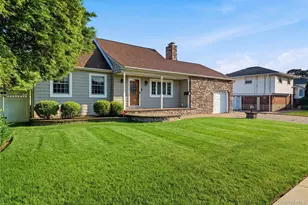 364 Boundary Ave, Massapequa, NY 11758 - Photo 2