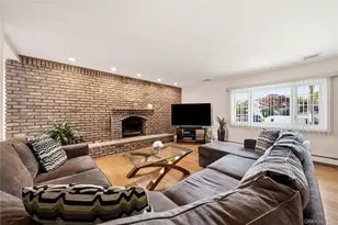 364 Boundary Ave, Massapequa, NY 11758 - Photo 6