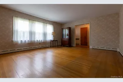 10 Degarmo Place, Poughkeepsie, NY 12601 - Photo 8