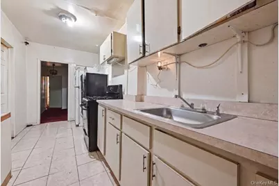 12219 191st Street, Springfield Gardens, NY 11413 - Photo 4
