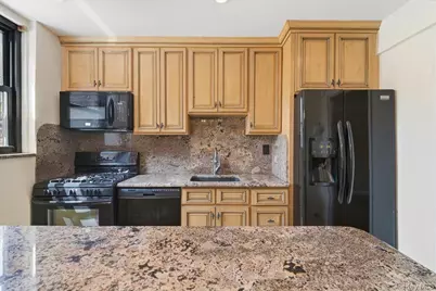 86-22 155th #3L, Howard Beach, NY 11414 - Photo 10