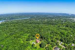 4 Bellview Dr, Valley Cottage, NY 10989 - Photo 44