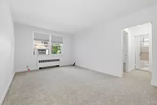 185 Bryant Ave, White Plains, NY 10605 - Photo 12