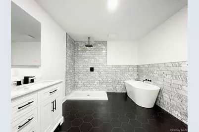 82 Hampton Road, Marlboro, NY 12542 - Photo 20
