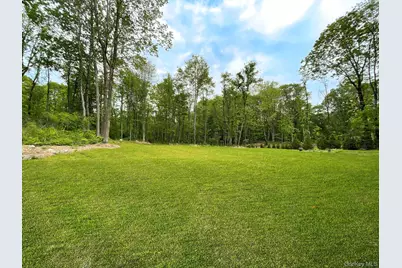 82 Hampton Road, Marlboro, NY 12542 - Photo 32