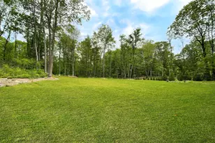 82 Hampton Rd, Marlboro, NY 12542 - Photo 32