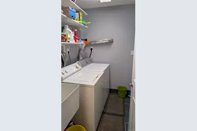7 Oaktree Lane, Huntington Station, NY 11746 - Photo 18