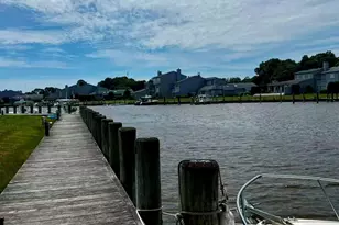 246 Fair Harbor Dr, Patchogue, NY 11772 - Photo 16