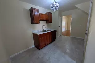 205-11 110th Ave, Saint Albans, NY 11412 - Photo 10