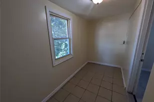 205-11 110th Ave, Saint Albans, NY 11412 - Photo 14