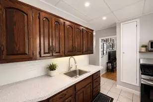 59-85 57th Dr, Maspeth, NY 11378 - Photo 8