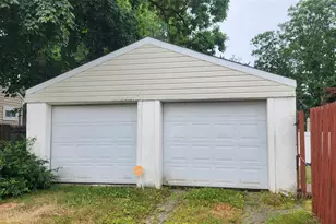 79 Commack Rd, North Babylon, NY 11703 - Photo 14