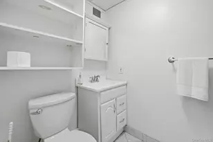 4 Bayview Dr, Huntington, NY 11743 - Photo 22