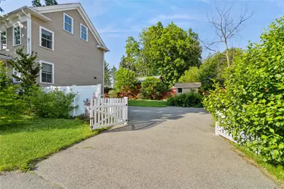 120 Verplanck Avenue, Beacon, NY 12508 - Photo 32