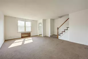 53-21 194th St, Fresh Meadows, NY 11365 - Photo 4