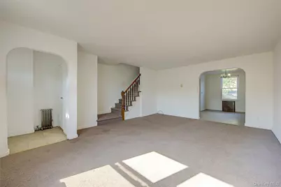 53-21 194th Street, Fresh Meadows, NY 11365 - Photo 2