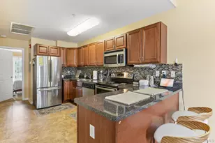 1120 Willow Ln, Valley Stream, NY 11580 - Photo 6