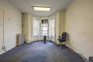 4807 Fort Hamilton Pkwy, Brooklyn, NY 11219 - Photo 4