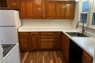 13 Stanley St, Poughkeepsie, NY 12603 - Photo 12