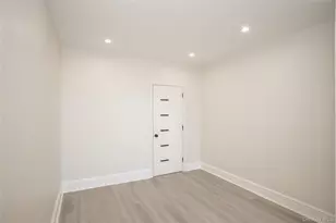 67-17 Myrtle Ave, Glendale, NY 11385 - Photo 10