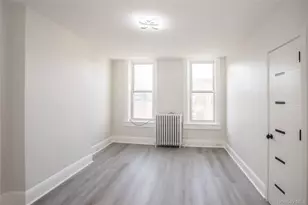 67-17 Myrtle Ave, Glendale, NY 11385 - Photo 14