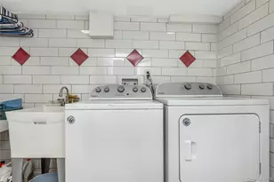 173-16 Jewel Ave, Fresh Meadows, NY 11365 - Photo 18