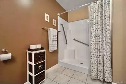 212 Falcon Court, Poughkeepsie, NY 12603 - Photo 36