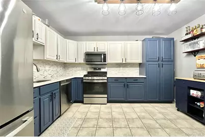 212 Falcon Court, Poughkeepsie, NY 12603 - Photo 18
