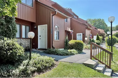 212 Falcon Court, Poughkeepsie, NY 12603 - Photo 1