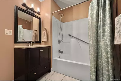 212 Falcon Court, Poughkeepsie, NY 12603 - Photo 40