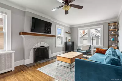 78 Denton Avenue, Lynbrook, NY 11563 - Photo 4