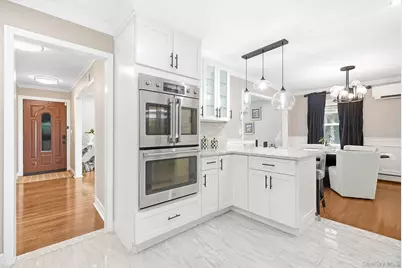 95 Vernon Avenue, Yonkers, NY 10704 - Photo 10
